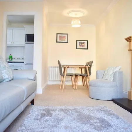 Peaceful 2 Bedroom Flat Beside Silicon Docks * 都柏林